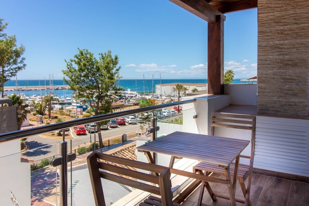 Room In Guest Room Private Room With Beautiful Sea View — Marbella