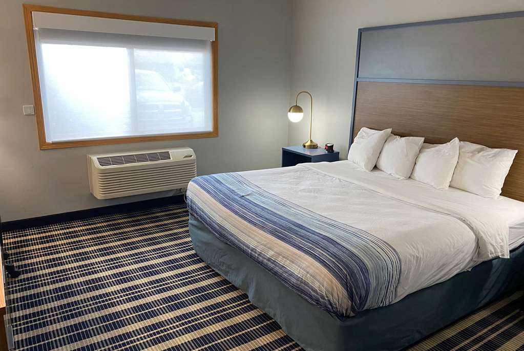 AmericInn by Wyndham Chanhassen - photo 24