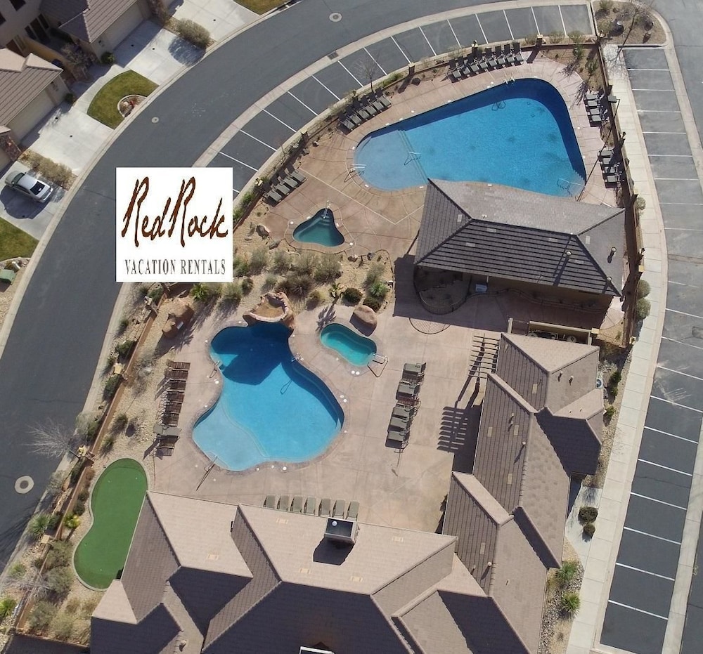 Family Retreat — 4-Star Luxury Hotel in Washington, United States