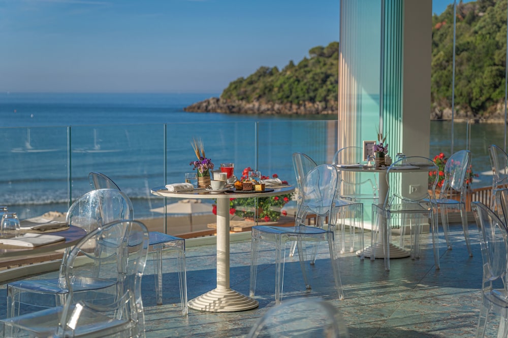 Summit Hotel - carbon neutral hotel in Gaeta