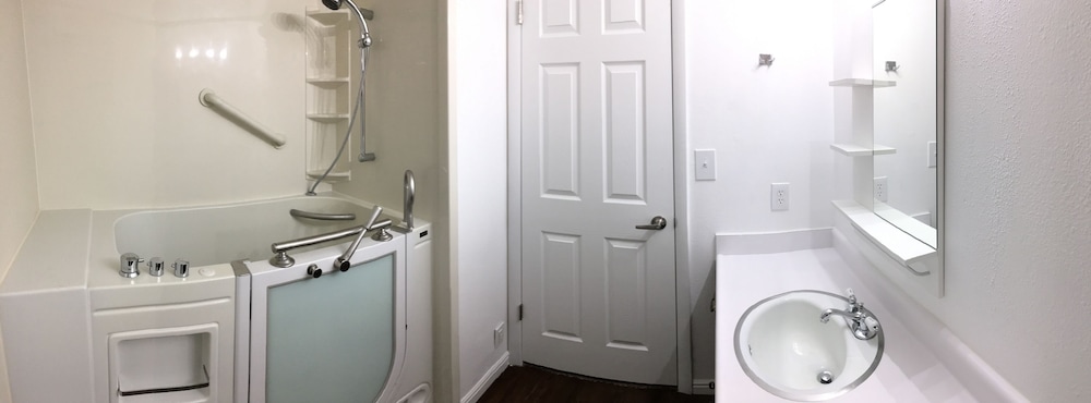 Large Room Near Uvu & Byu - photo 17