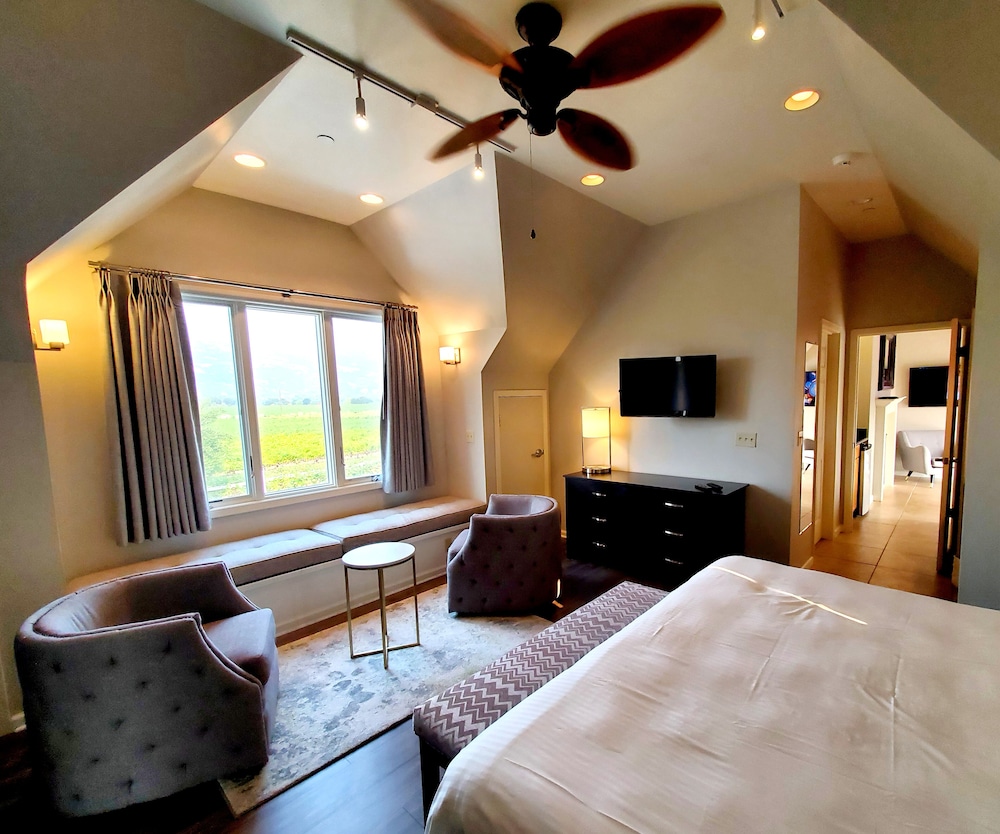 Geyserville Inn - photo 20