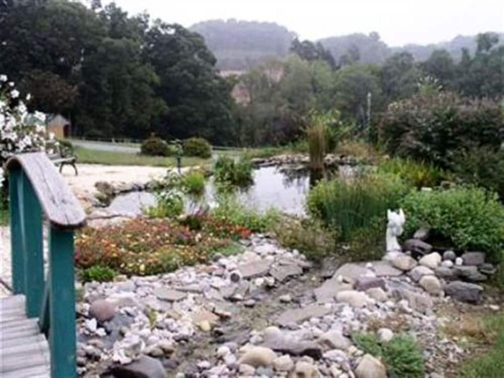 Berry Patch Bed and Breakfast - photo 41