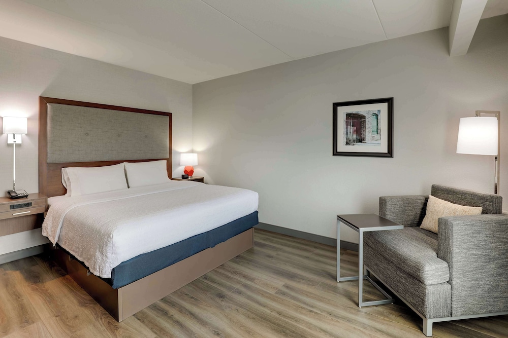 Hampton Inn & Suites Rome - photo 9