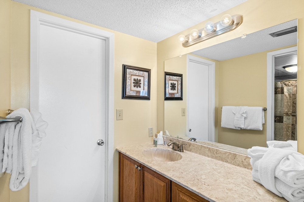 Edgewater Beach & Golf Resort by Panhandle Getaways - photo 129
