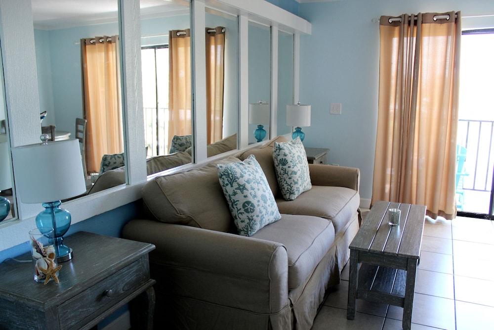 The Bay Inn at Lani Kai - photo 31