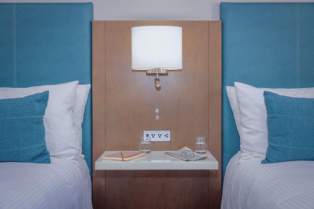 Marina Beach Motel - photo 21