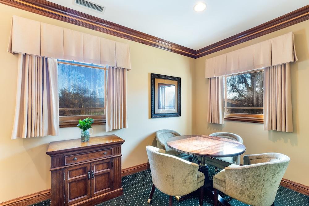 Stockfarm Inn - photo 14