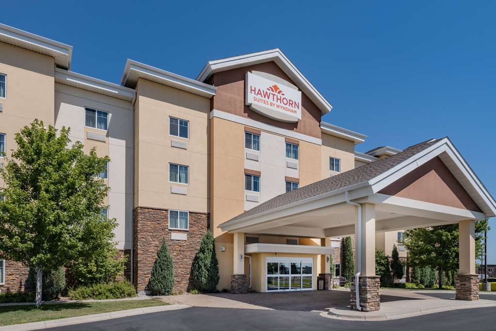 Hawthorn Suites by Wyndham Williston - photo 3