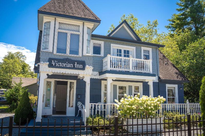 The Victorian Inn Blowing Rock - photo 4
