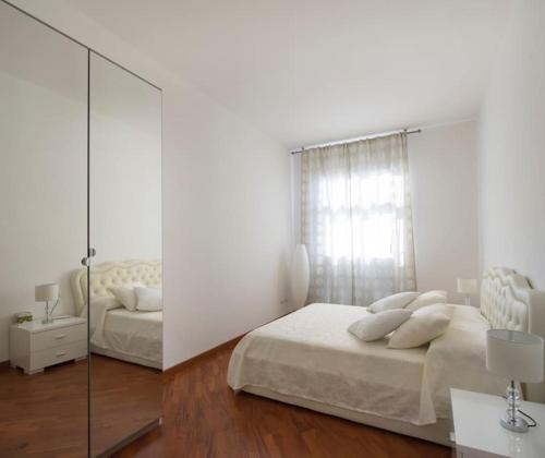 Modern Sunny Apartment in Residental Area — 4-Star Luxury Hotel in Venice, Italy