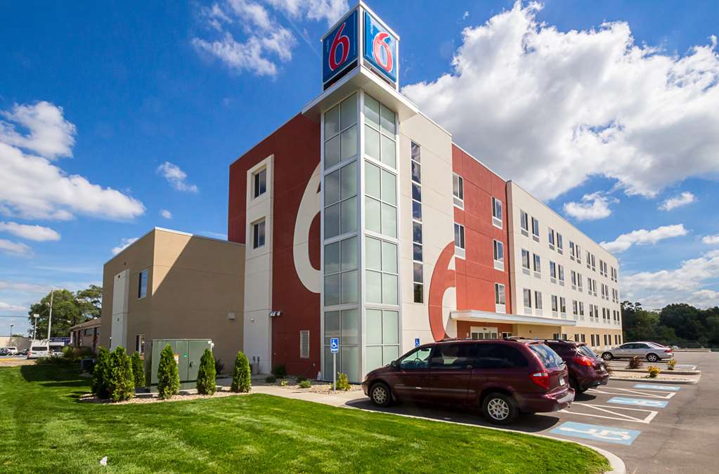 Motel 6 South Bend IN Mishawaka - featured photo