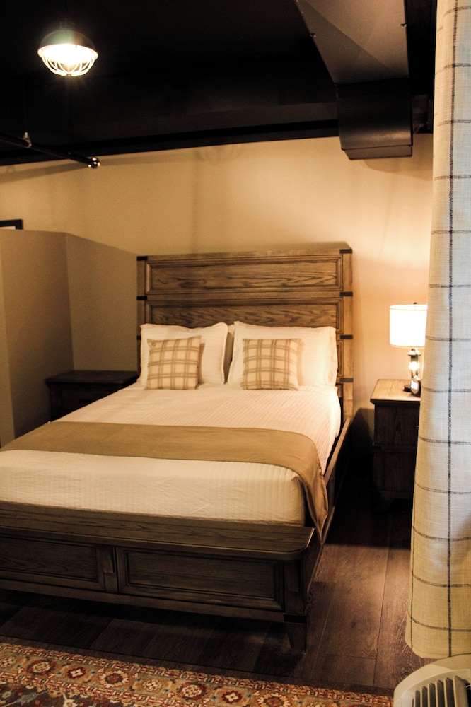 4th Street Lofts - photo 9