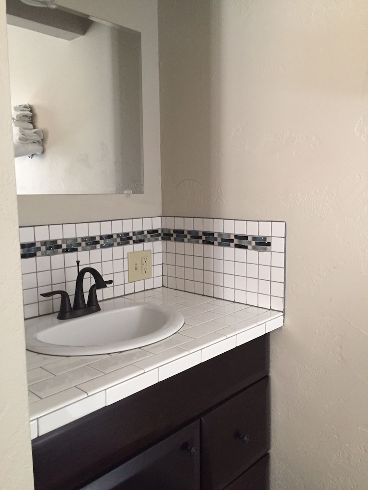 Hotel LaBonte - photo 33