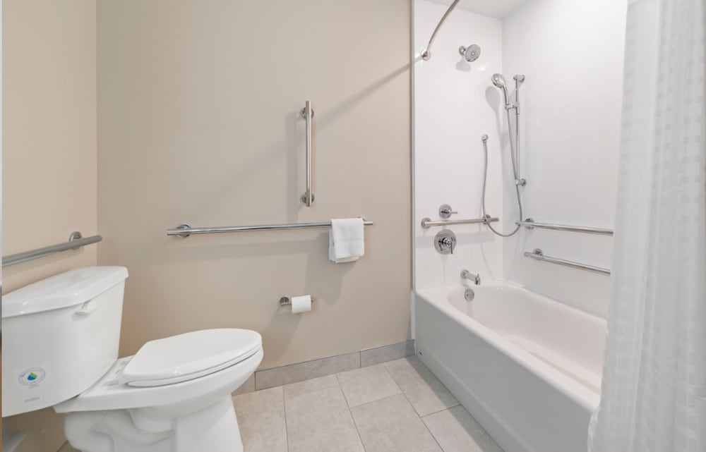 Candlewood Suites Perry National Fairground Area by IHG - photo 29