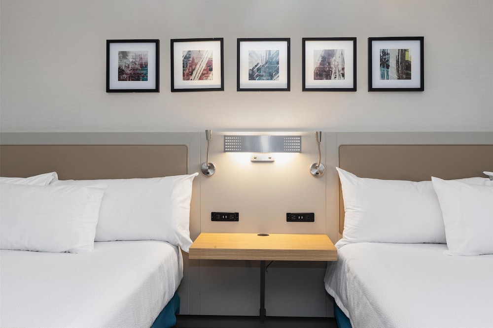 Hilton Garden Inn Auburn - photo 27