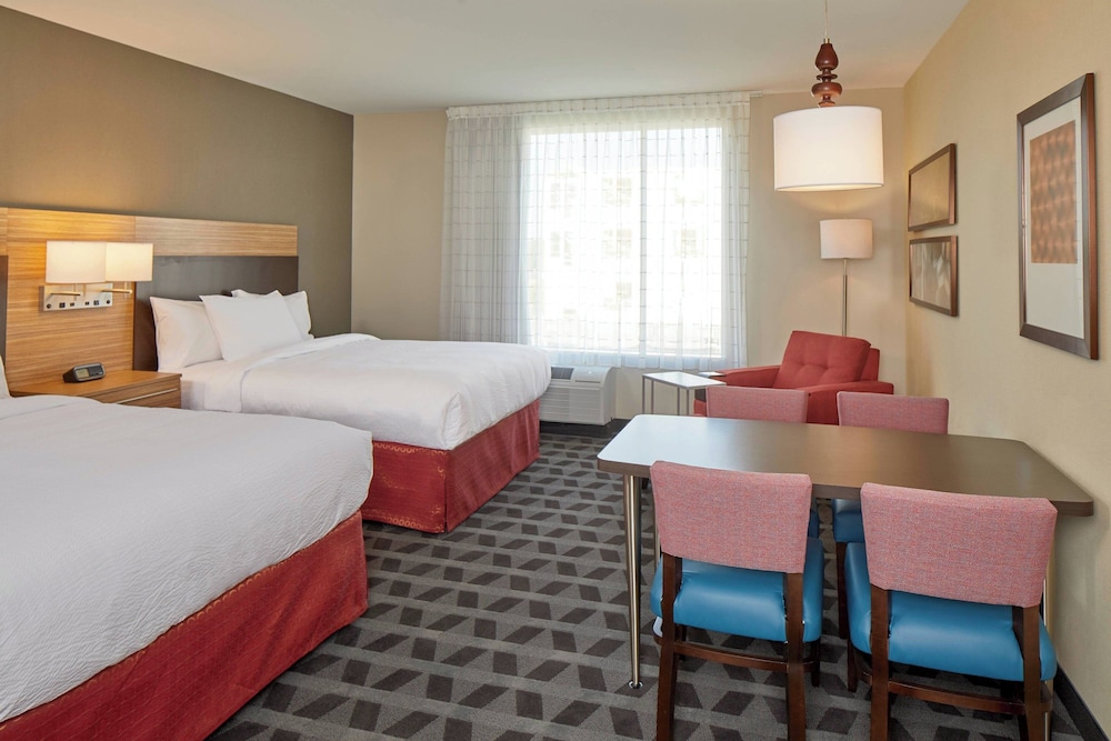 TownePlace Suites by Marriott Columbus North OSU - photo 17