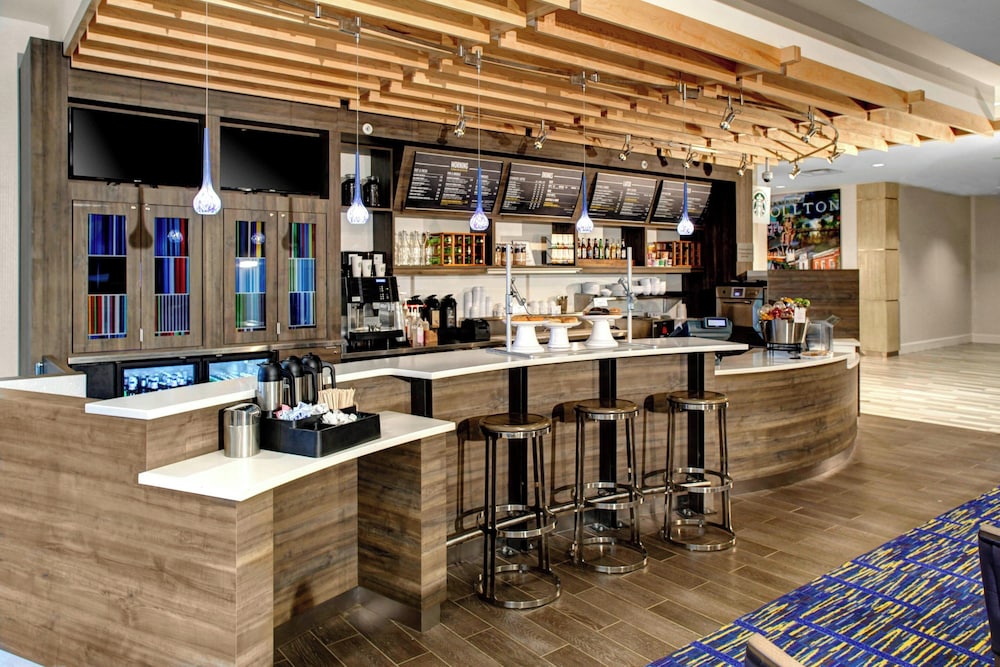 Courtyard by Marriott Carrollton - photo 44