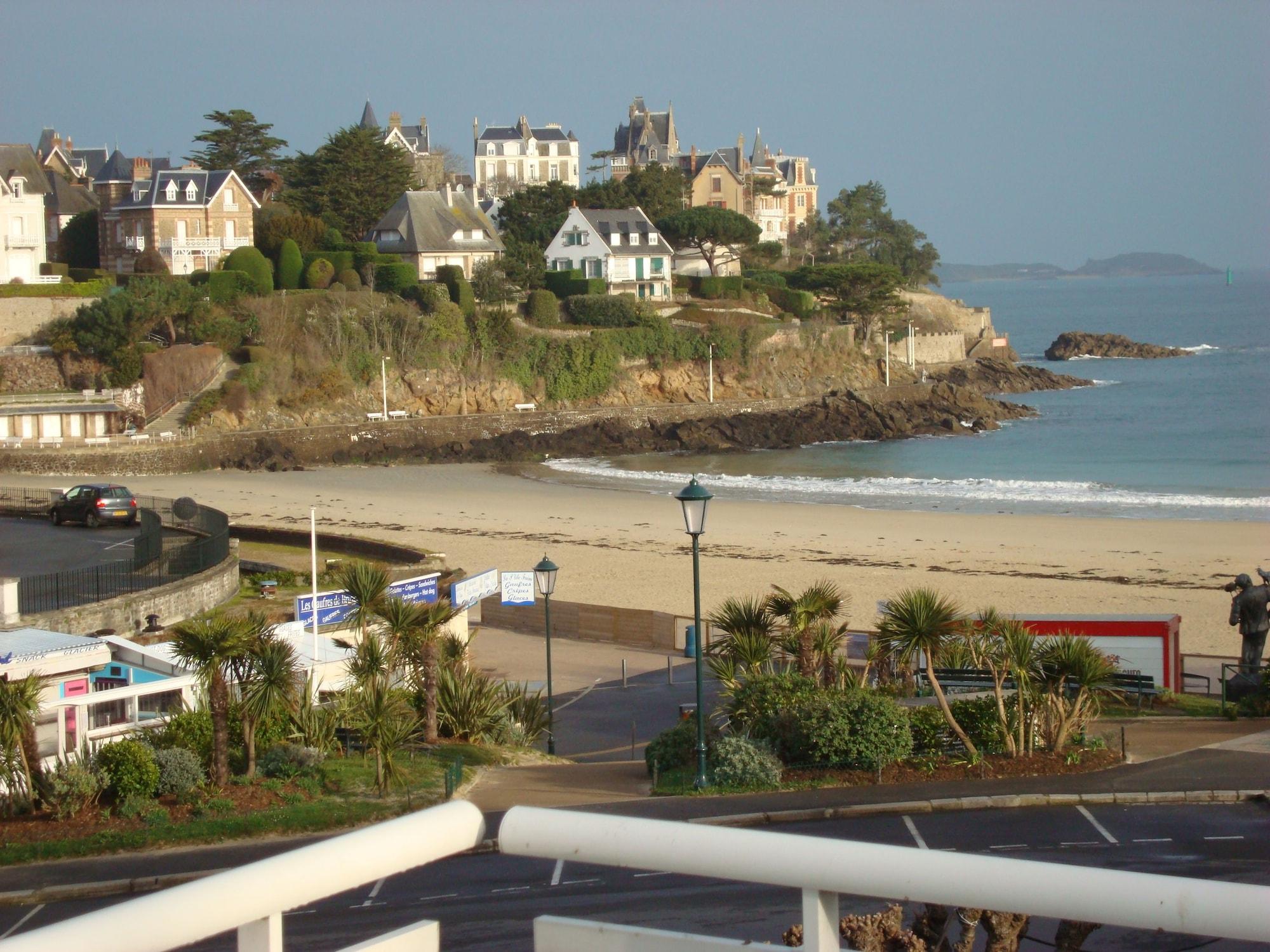 Hotel de la Plage — hotel in Dinard