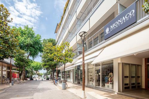 Monaco Apartments — 4-Star Luxury Hotel in Lignano Sabbiadoro, Italy