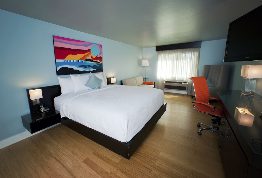 Hotel Current - photo 26