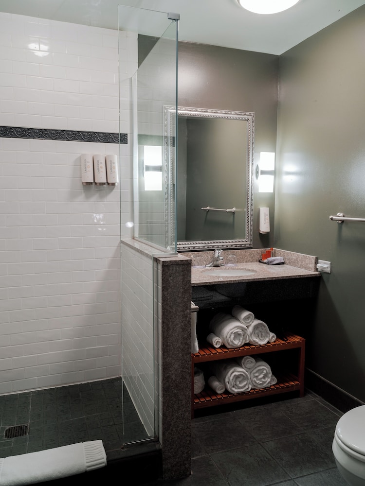 Lancaster Arts Hotel - photo 33
