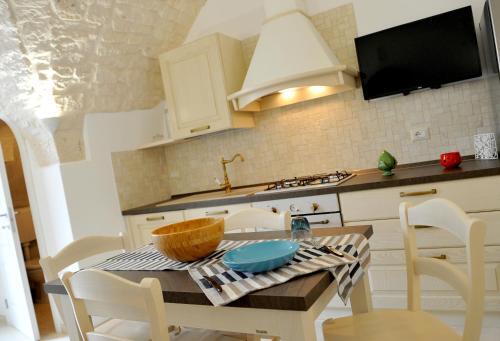 Dimora Garibaldi — 4-Star Luxury Hotel in Locorotondo, Italy