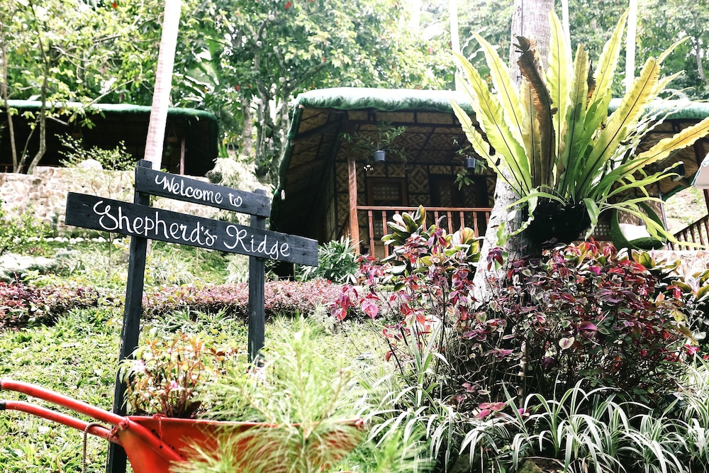 Shepherd's Ridge Mountain Resort — 4-Star Luxury Hotel in Mabitac, Philippines