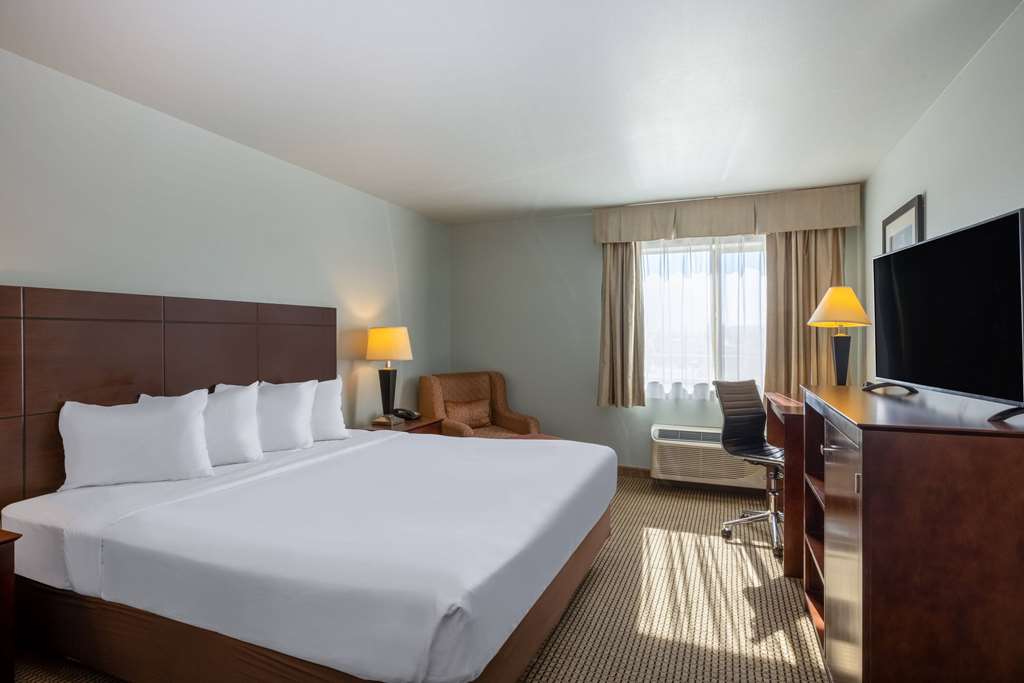 Baymont by Wyndham Rapid City - photo 18