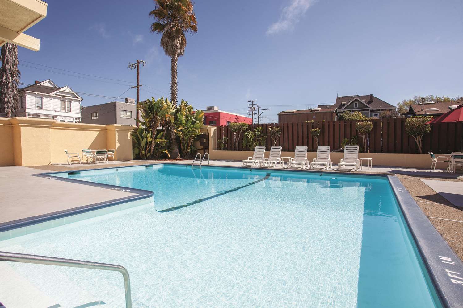 University Inn and Suites Berkeley - photo 26