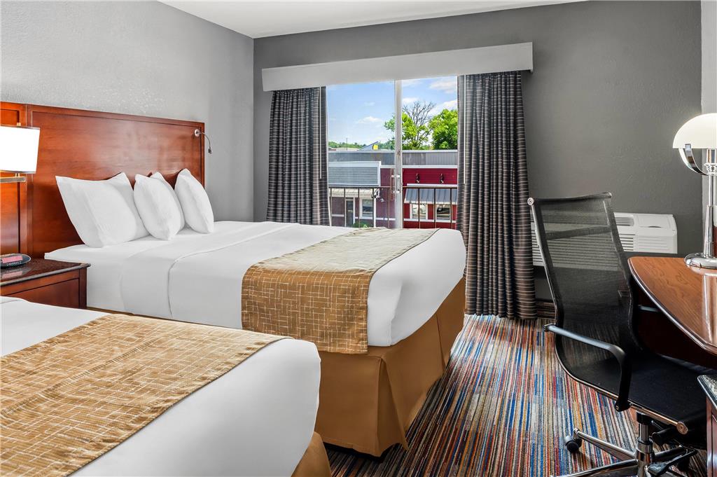 Travelodge by Wyndham Bloomington - photo 21
