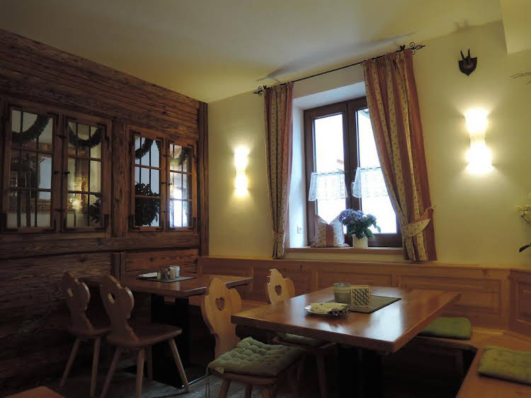 Gasthof Stocker - carbon neutral hotel in Pliening