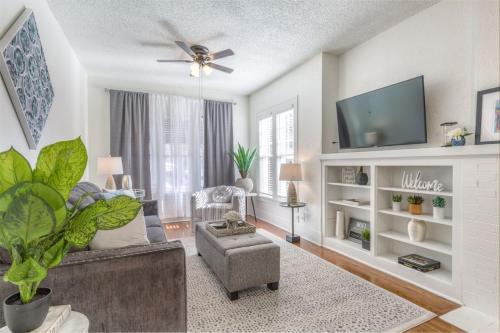 Carson Flats Apt 1 1Br Near Bok Osu Med Dtwn — 4-Star Luxury Hotel in Tulsa, United States