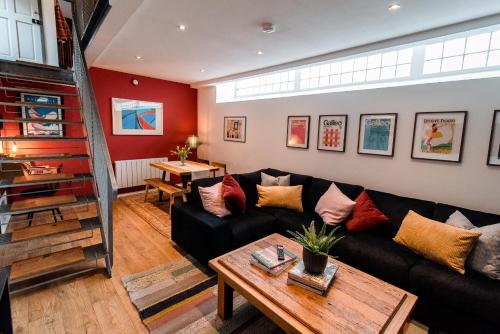 Unique stylish and secluded home with parking in the heart of historic York — 4-Star Luxury Hotel in York, United Kingdom