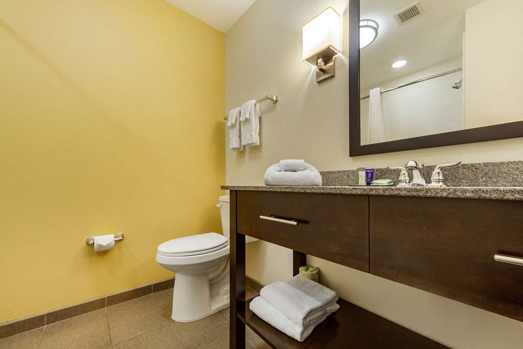 Sleep Inn & Suites Fargo Medical Center - photo 17