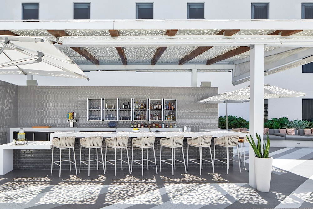 AC Hotel by Marriott Miami Aventura - photo 38