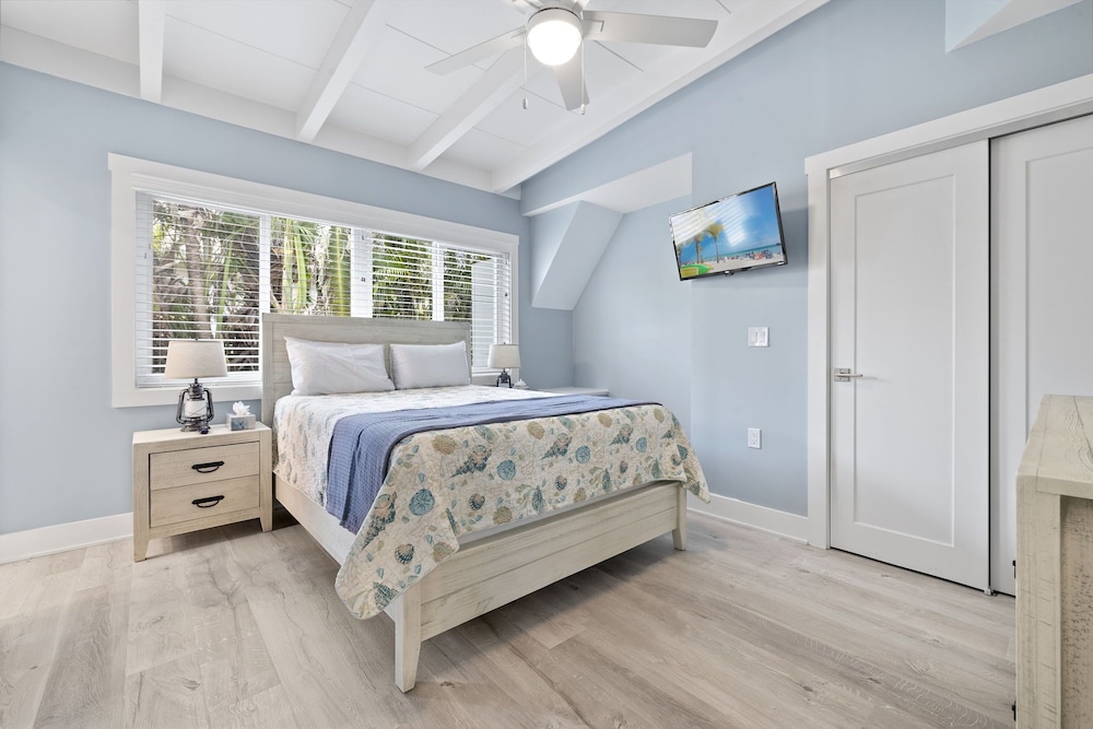 5670 Williams Drive - photo 5