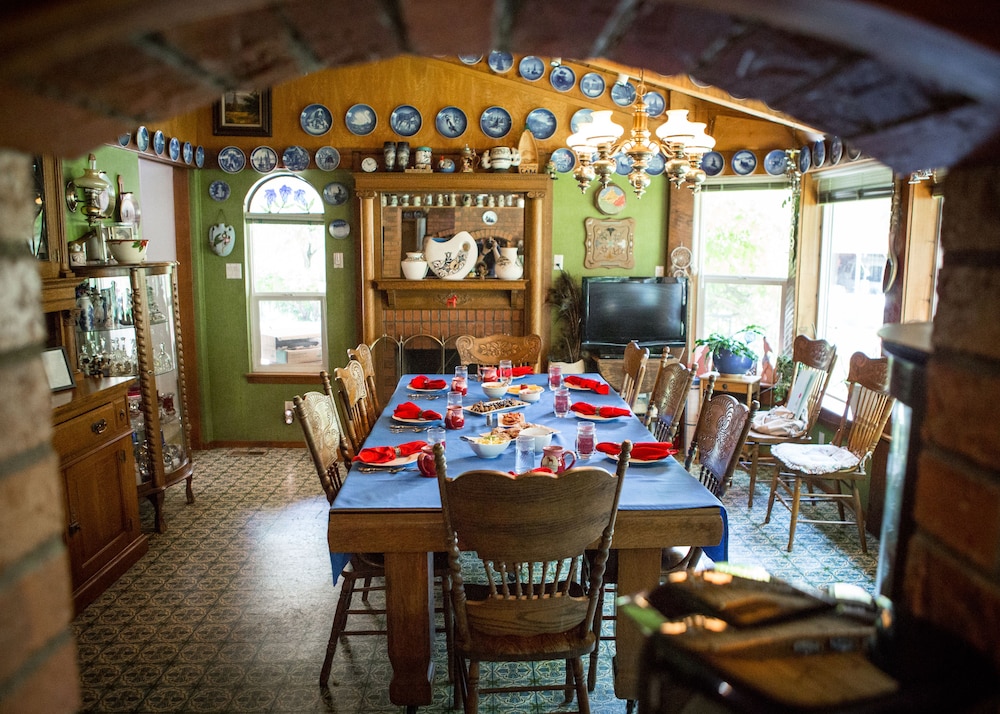 Red Horse Bed and Breakfast - photo 55