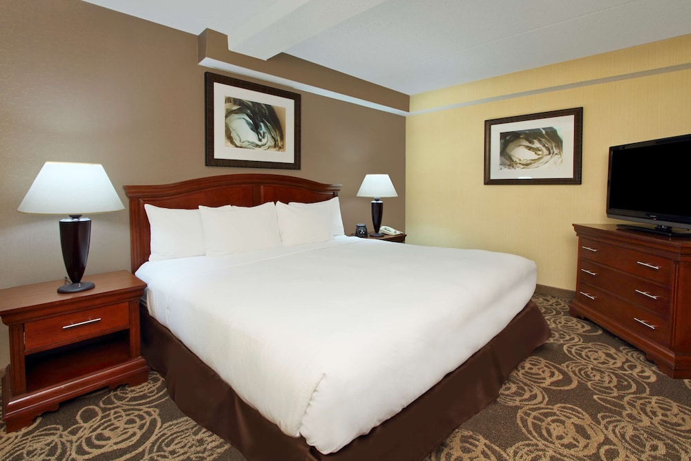 DoubleTree by Hilton Mahwah - photo 9