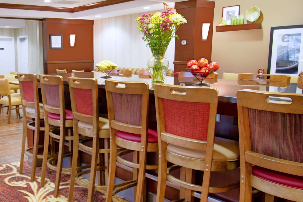 Hampton Inn Bangor - photo 34