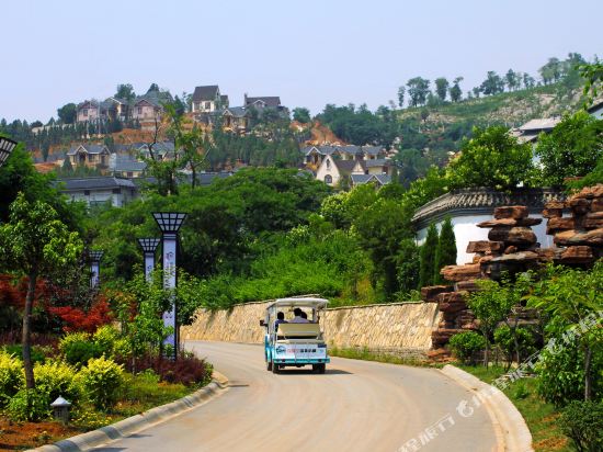 Xiantanshan Hot Spring Town in Zaozhuang, People's Republic of China