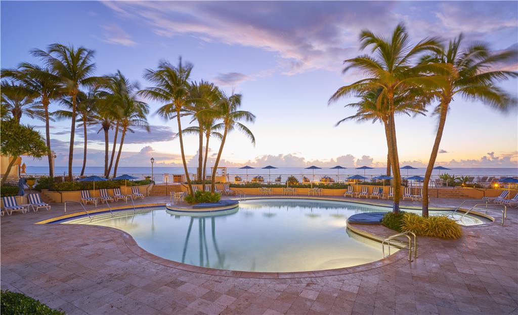 Eau Resort & Spa - photo 49