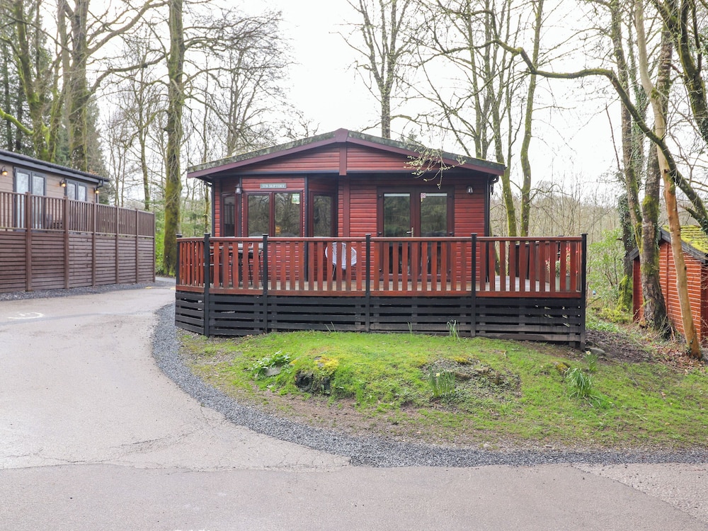 Alfresco Lodge — 4-Star Luxury Hotel in Windermere, United Kingdom