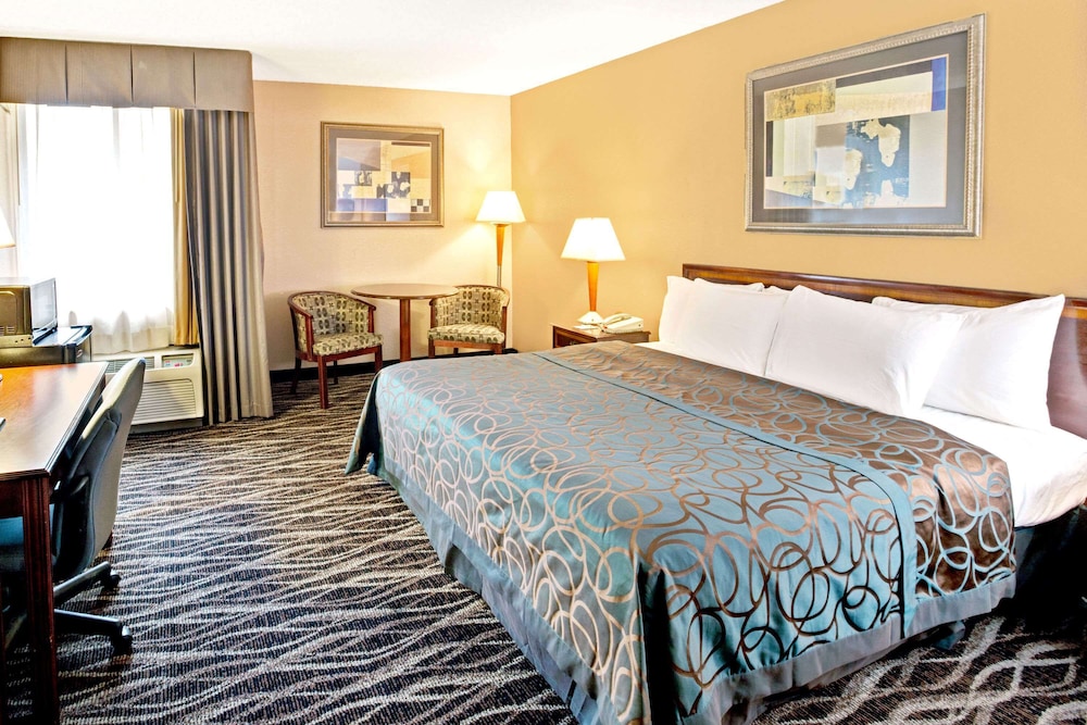 Sonesta Select Hotels Statesville - photo 6
