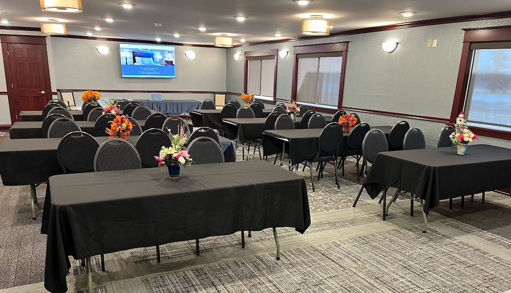 Fireside Inn and Suites - photo 60