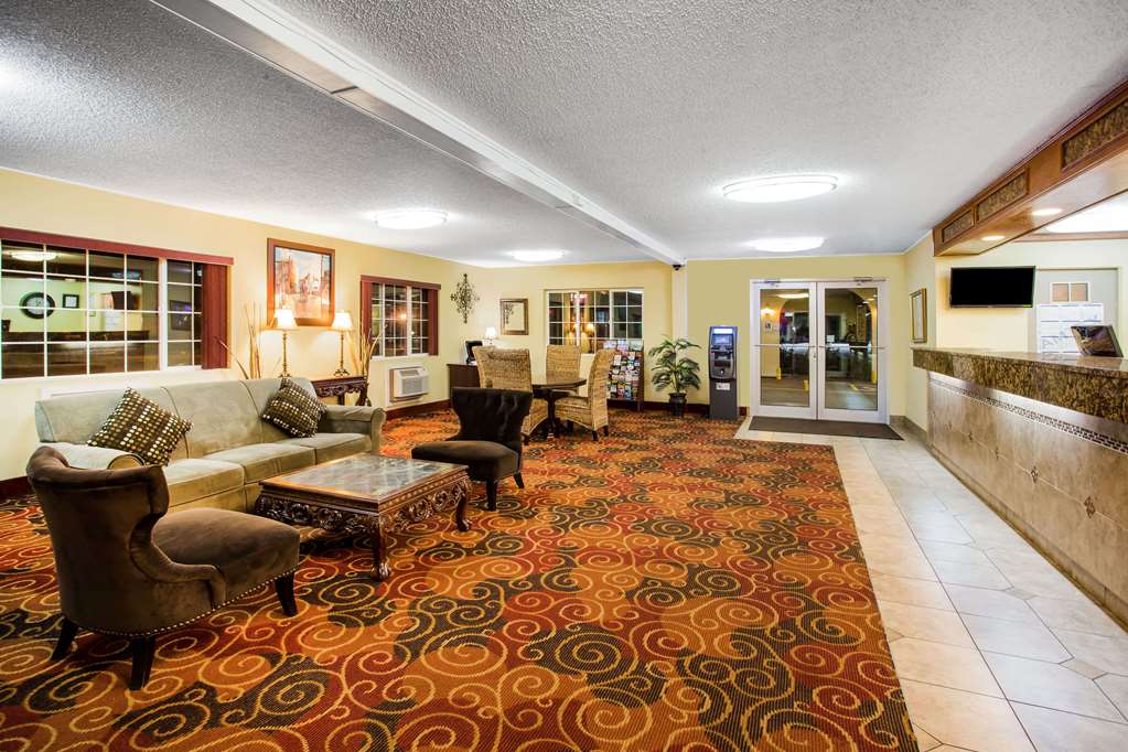 Days Inn by Wyndham Yakima - photo 3