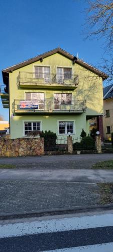 Pokoje w Zielonym Domku in Lazy, Poland