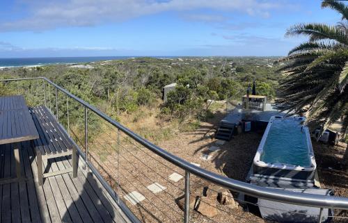 Moonahridge accommodation in Saint Andrews Beach, Australia