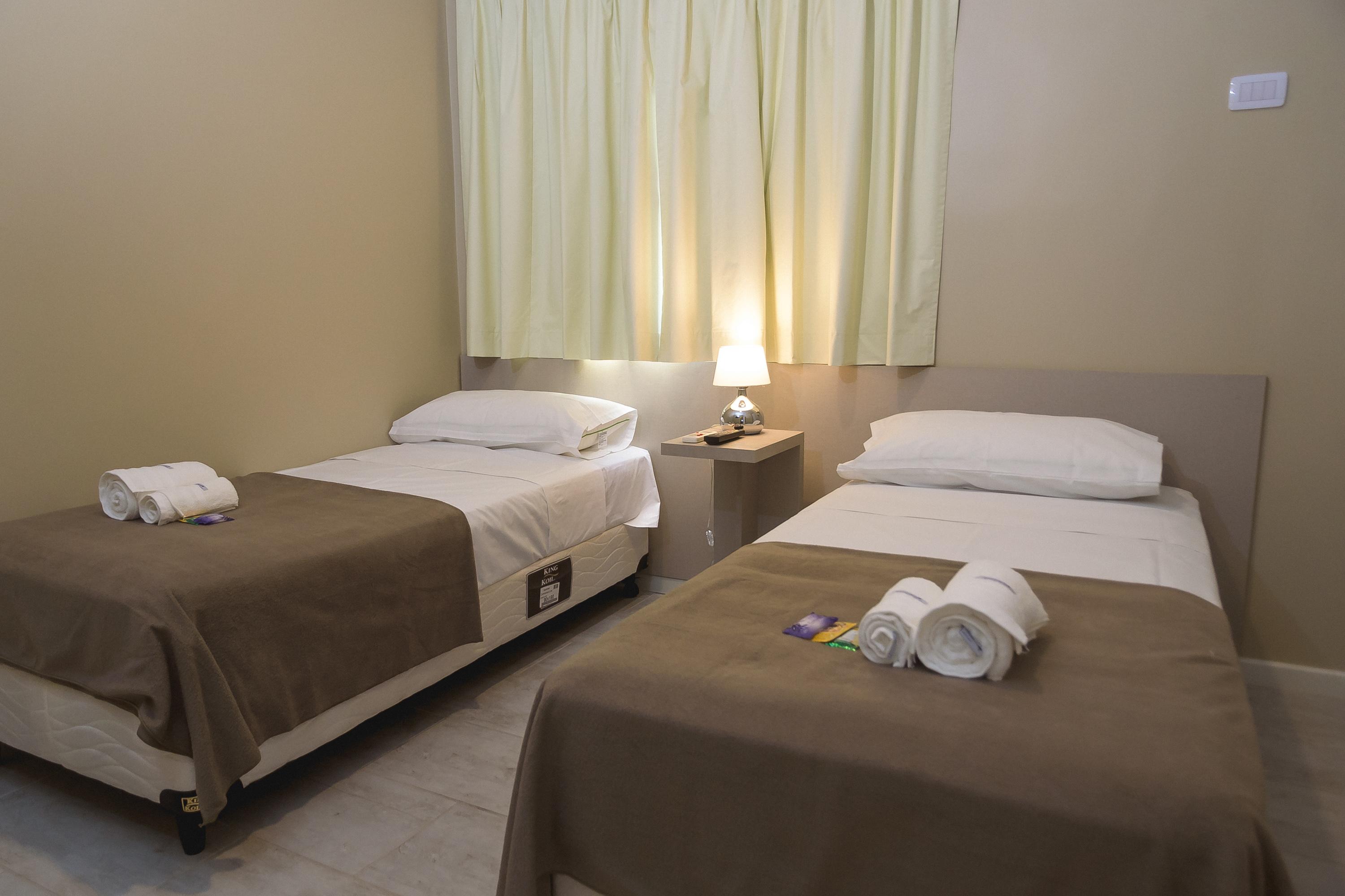 Alhambra Inn — San Juan — photo 2