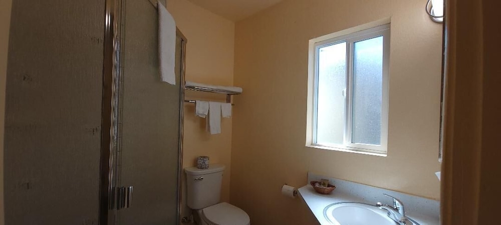 Lakeview Inn Lucerne - photo 37